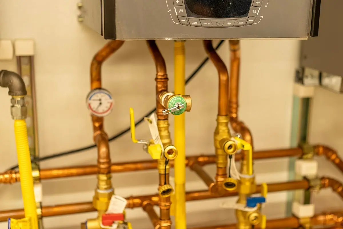 Licensed technician providing Emergency Plumbing for a homeowner in East Petersburg